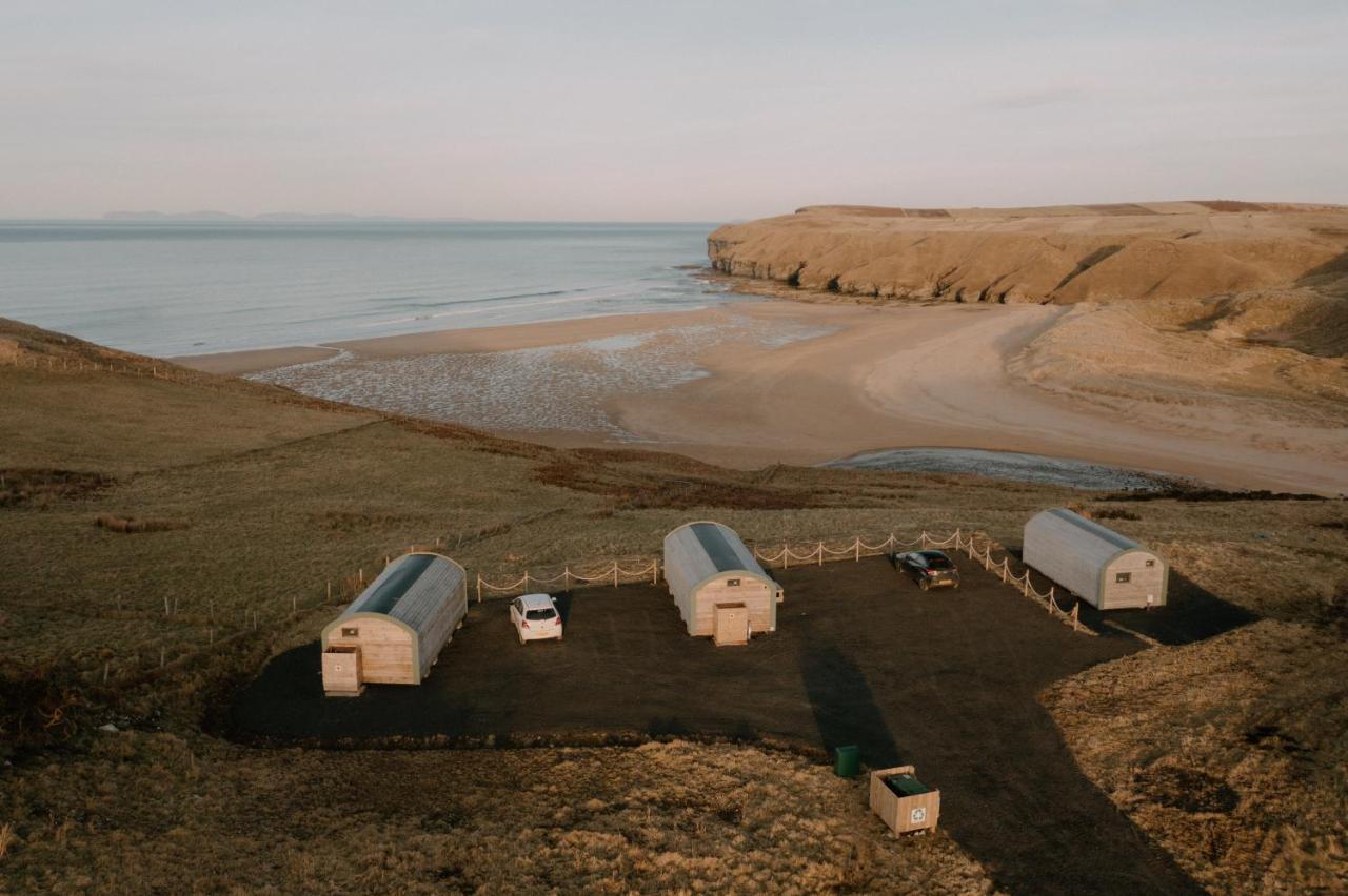 Отель Strathy Bay Pods Экстерьер фото